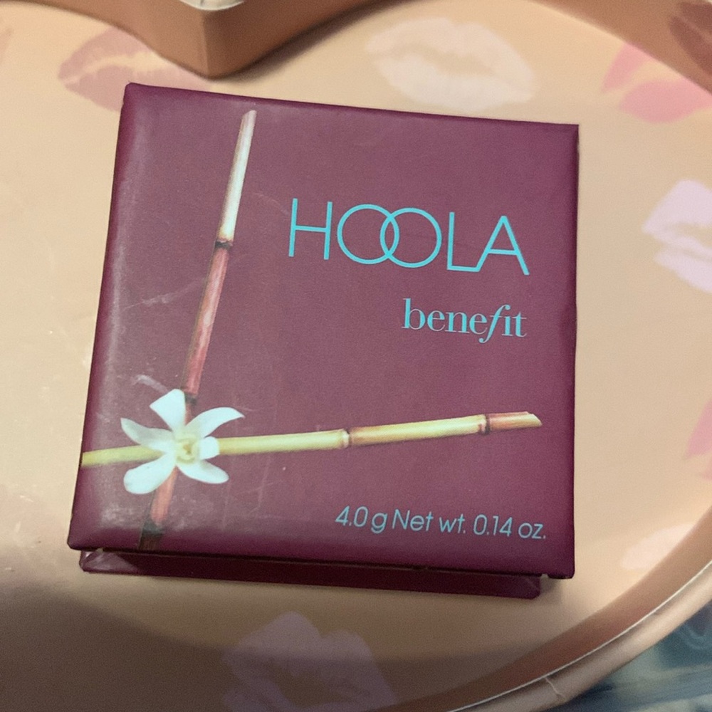 New mini Hoola benefit matte bronzer face powder